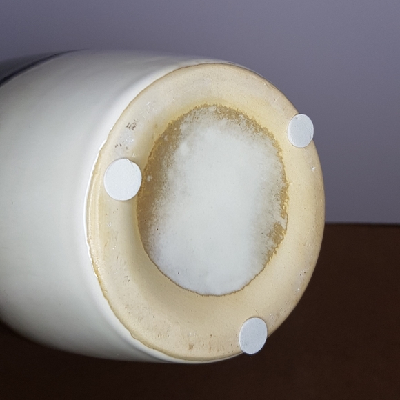 Beautiful Glazed Large Vase - Picture 6 of 6